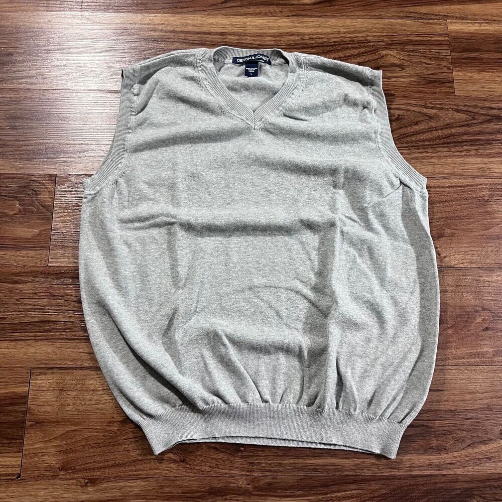Devon & Jones Sweater Vest Men's Gray V-Neck Sleeveless Pullover Size Large